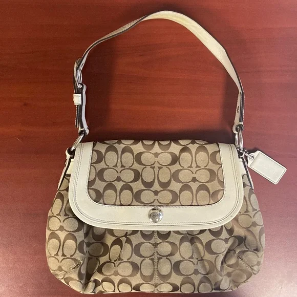 Coach Signature Canvas Hobo F13739 - Picture 1 of 8